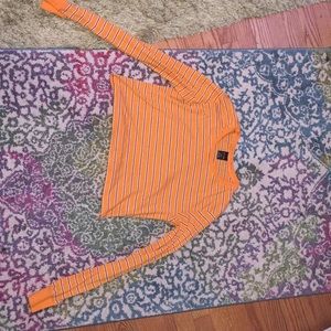 Moron striped orange top cropped.